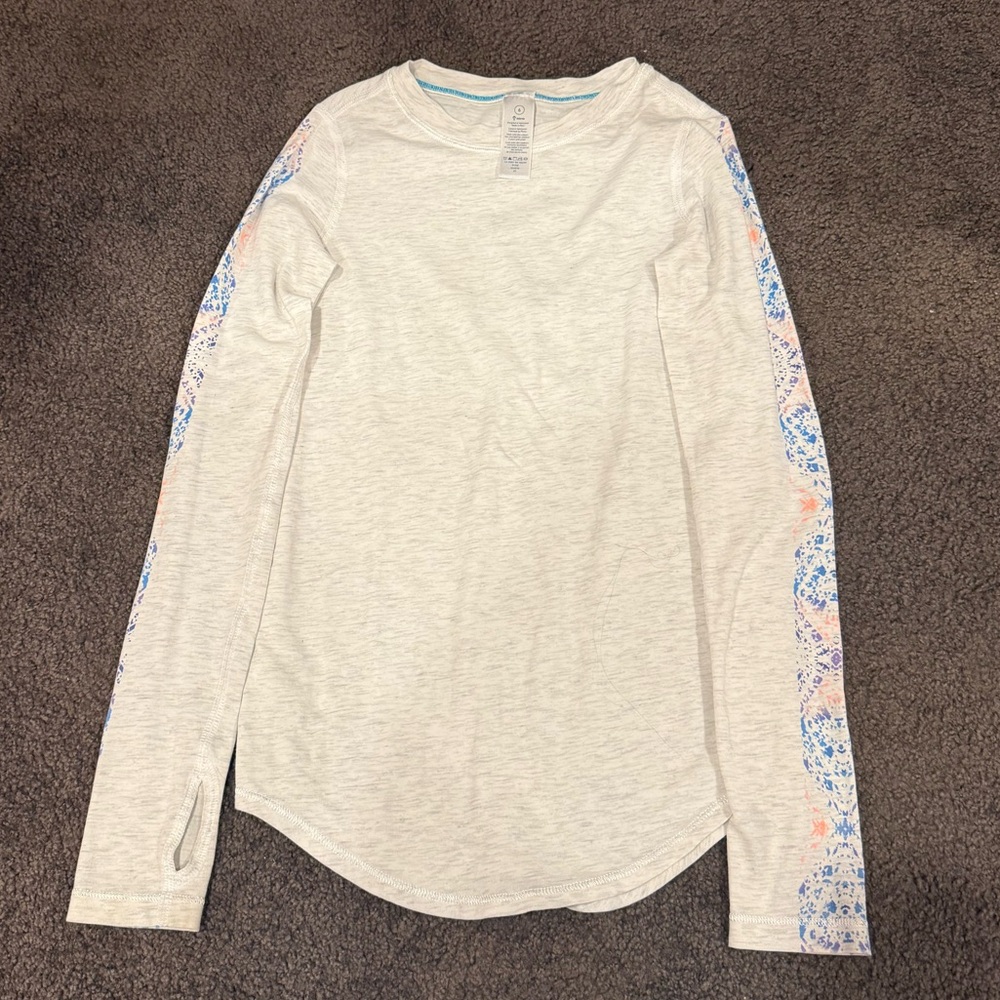 Ivivva Light Gray Long Sleeve Top